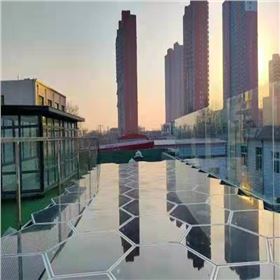 正能量科技雄安分公司樓頂光能寶盒屋面安裝竣工效果(白天)