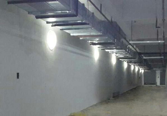 室內漫射器之側墻發光 室內漫射器之側墻發光